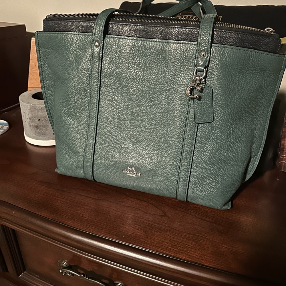 Coach Green Leather women’s tote Bag